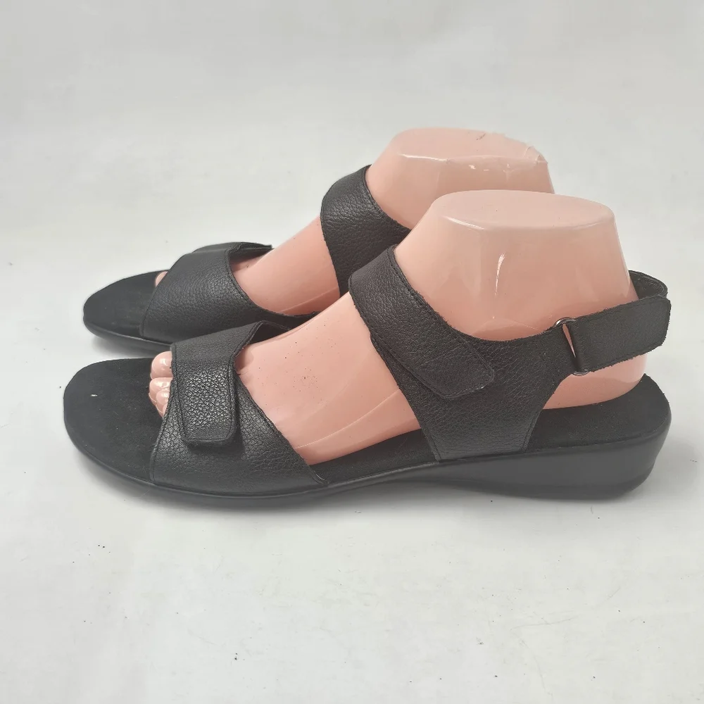 Easy Spirit Hartwell Black Leather Adjustable Comfort Sandals Wedge Size 9.5